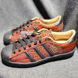 Adidas Superstar Vintage 'Fox Brown Croc' sneaker 4.5M / 5.5W